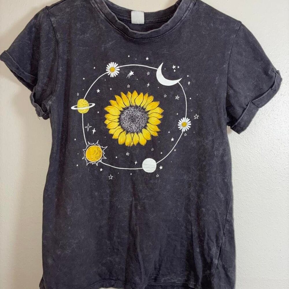 Unbranded Women's Black and Grey T-shirt